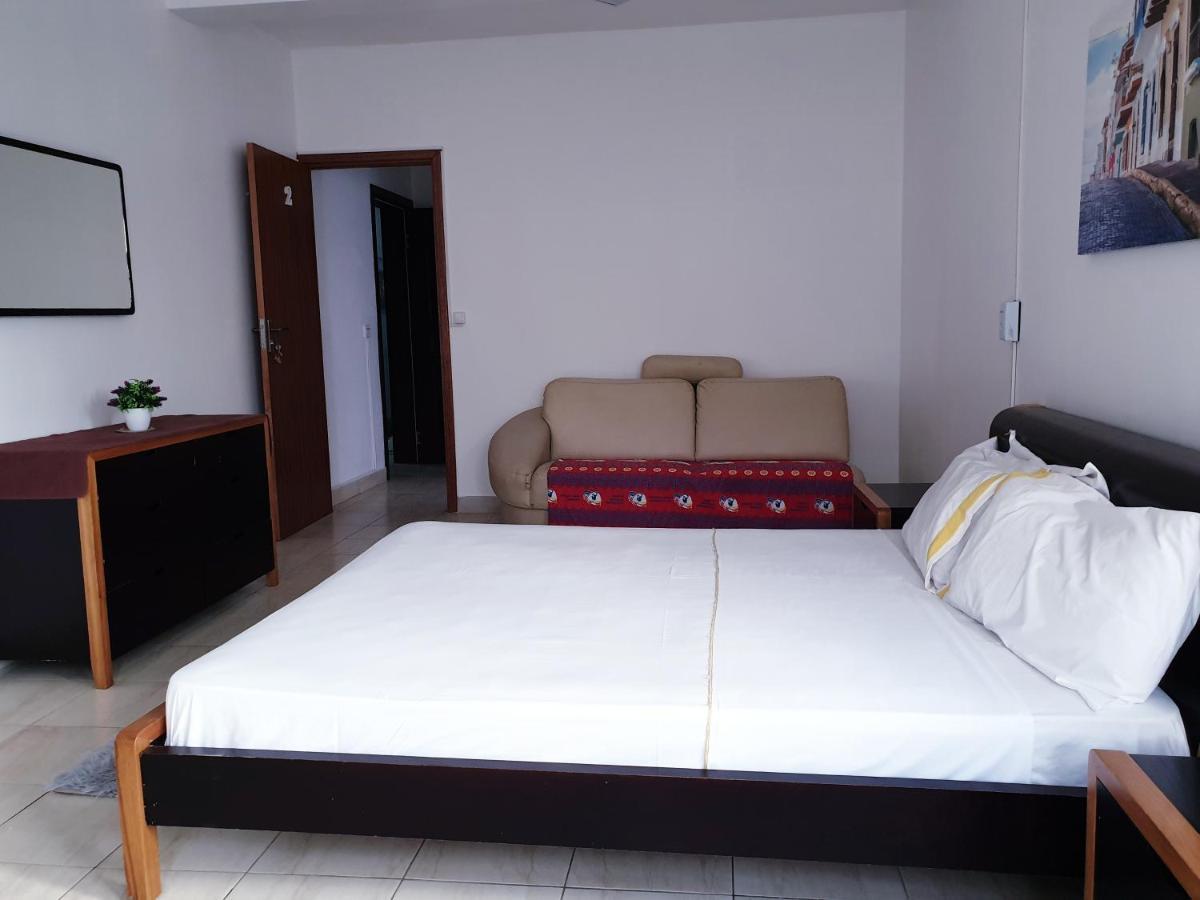 Guest House Mangui Baxu Rooms & Apartment ทาร์ราฟาล ภายนอก รูปภาพ