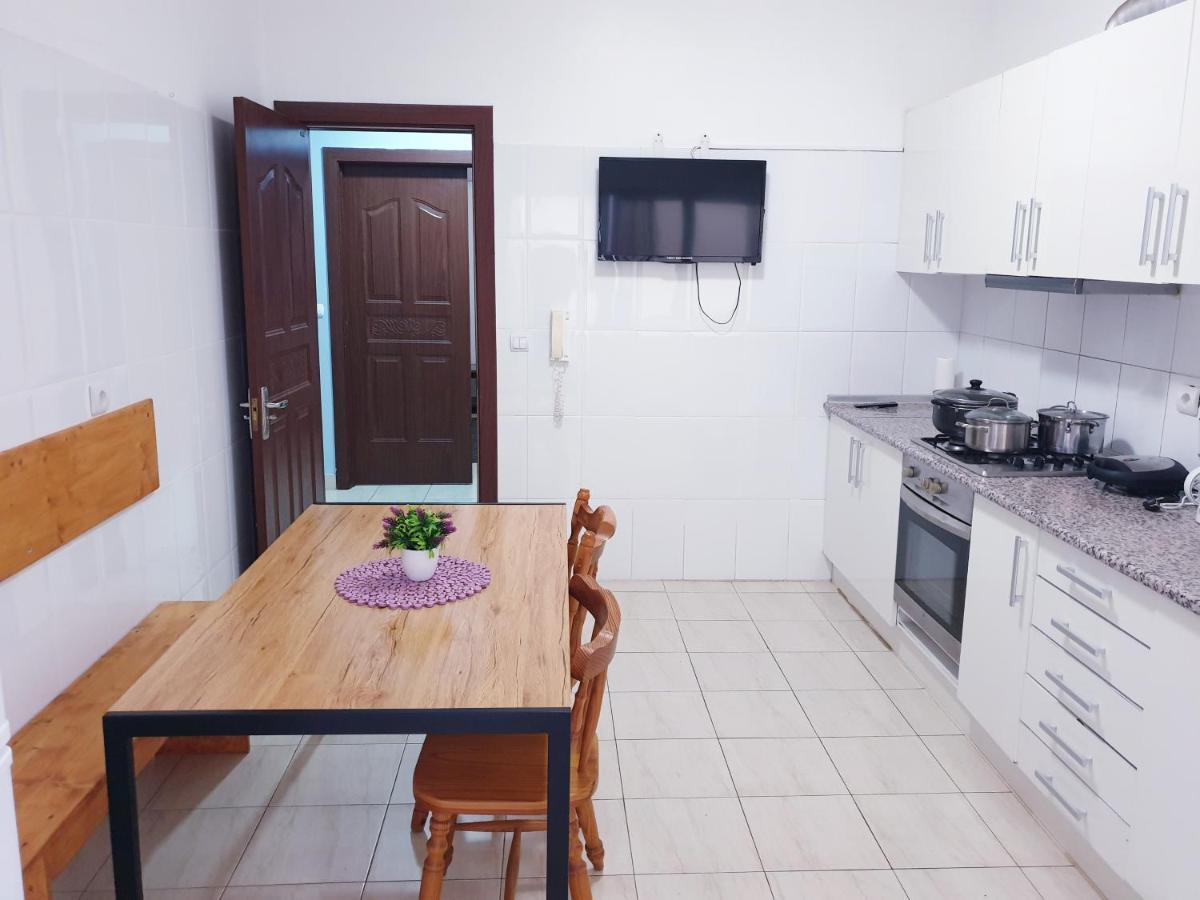 Guest House Mangui Baxu Rooms & Apartment ทาร์ราฟาล ภายนอก รูปภาพ